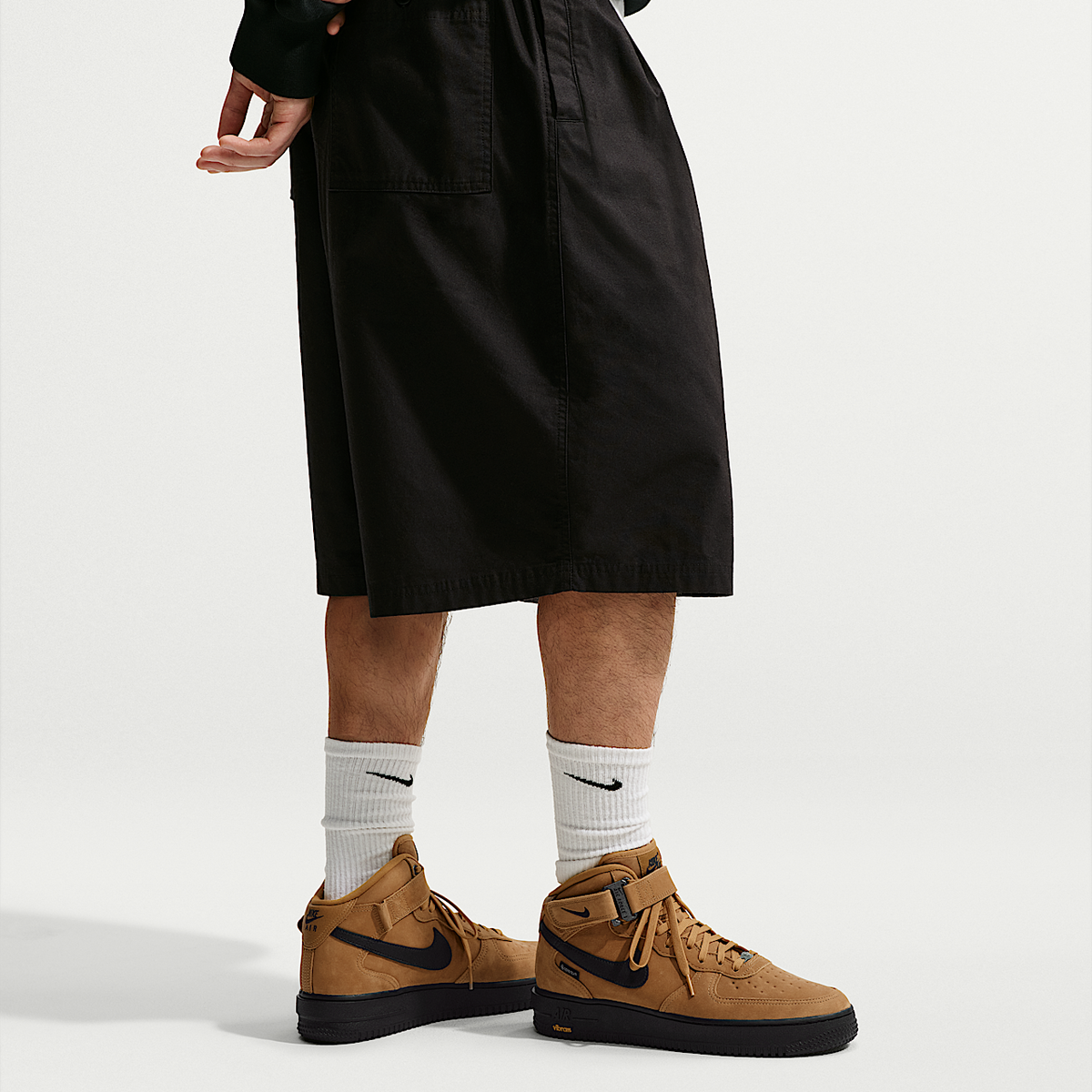 Nike Air Force 1 Mid '07 GORE-TEX Vibram Men's Shoes IO1875-700
