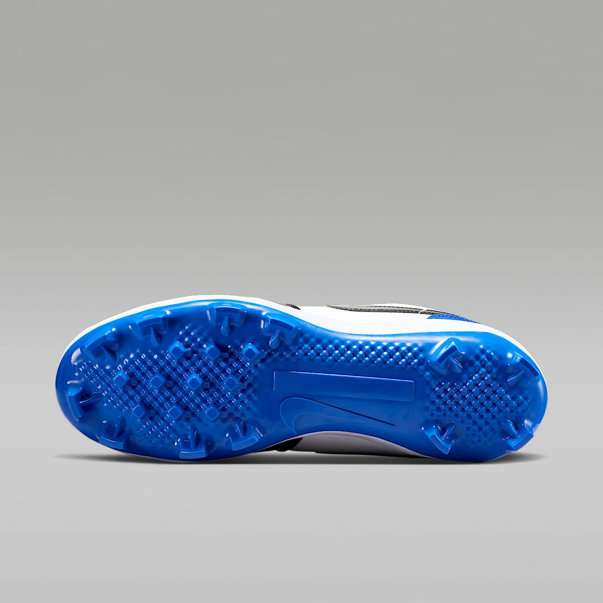 1 Retro MCS Low Men's Baseball Cleats Sneakers