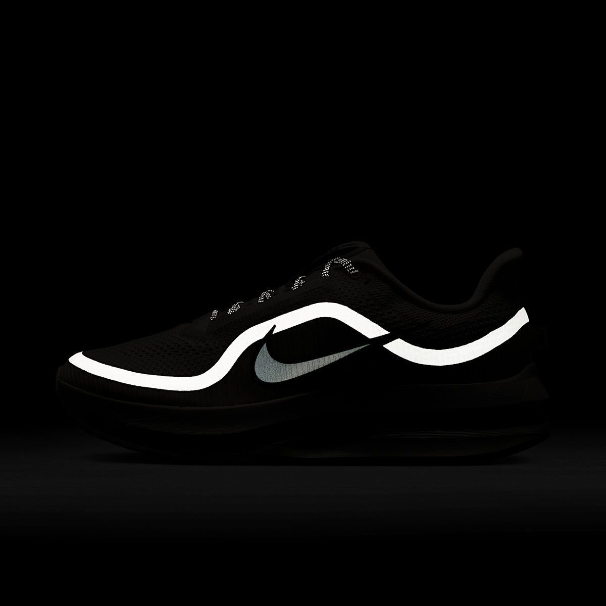 Pegasus Premium Men's Road Running Sneakers