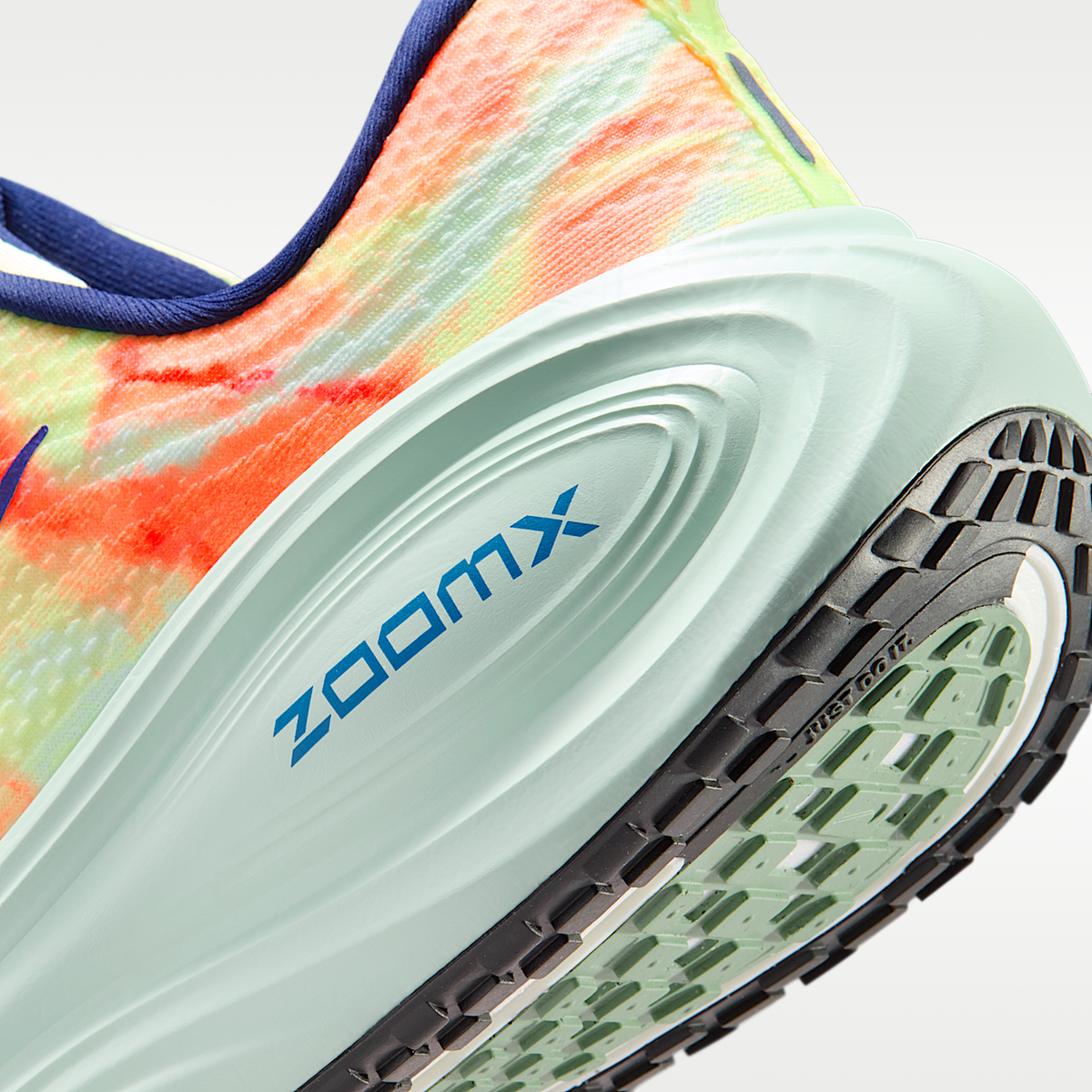 Vomero Plus Sneakers
