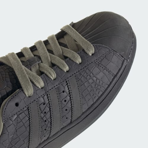 SUPERSTAR II Sneakers