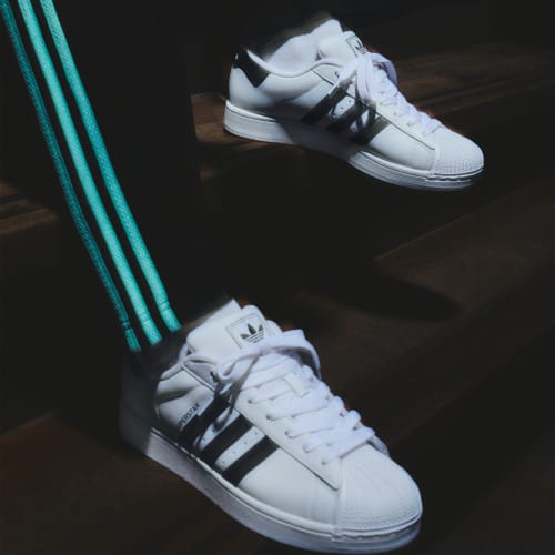 Superstar II Sneakers