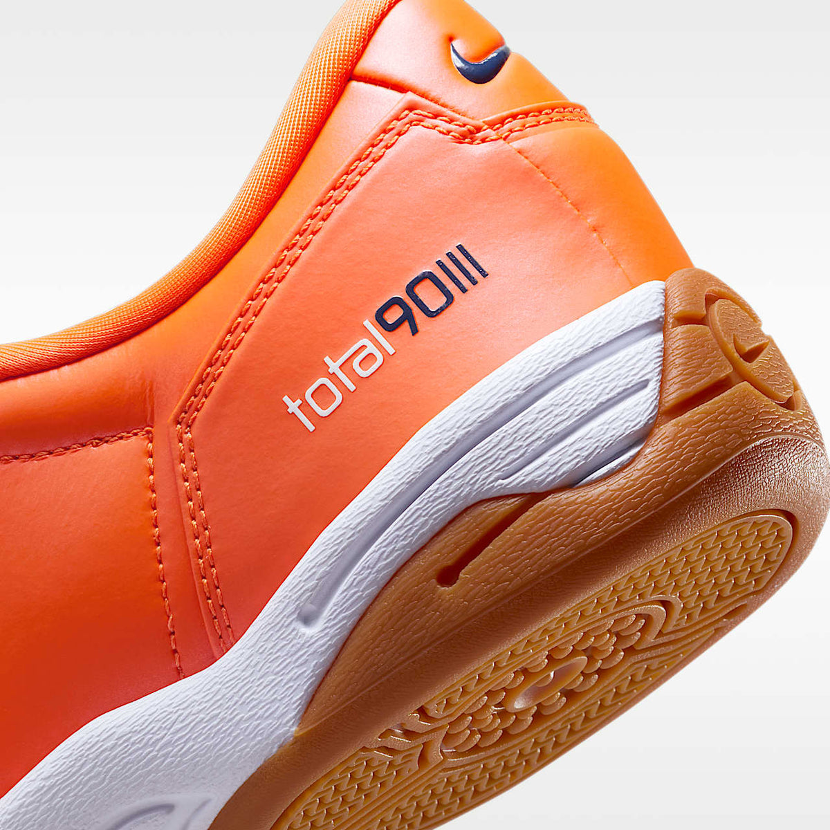 T90 SP Sneakers