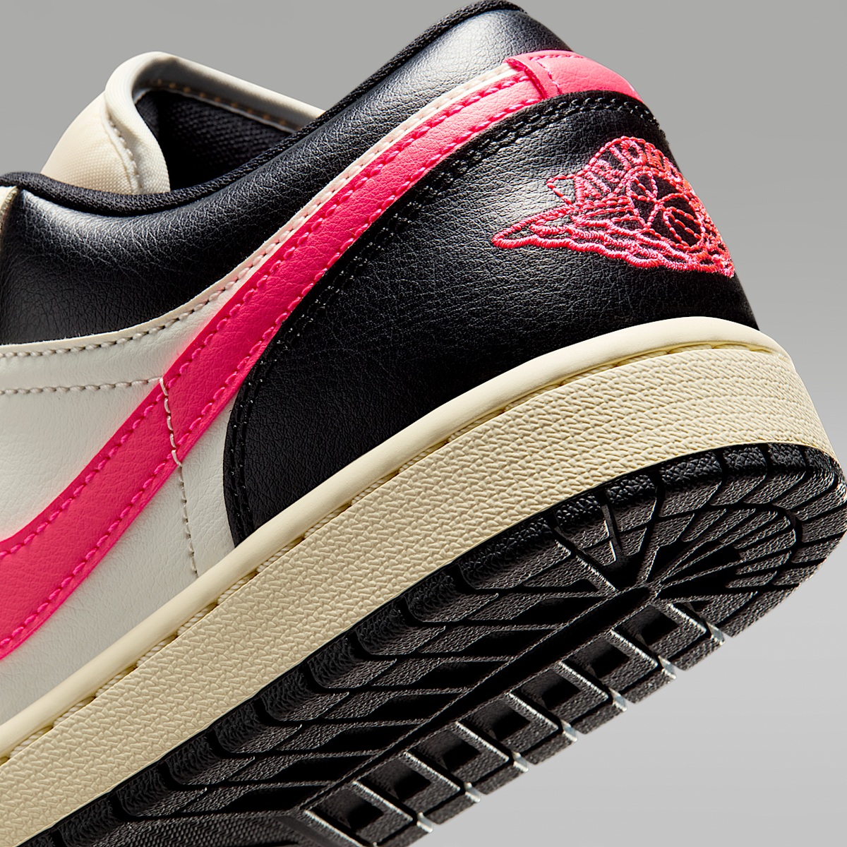 Air 1 Low Shoes