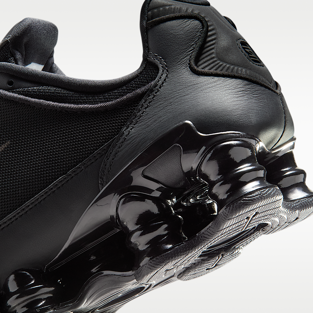 Nike Shox TL Women's Shoes HM9612-010