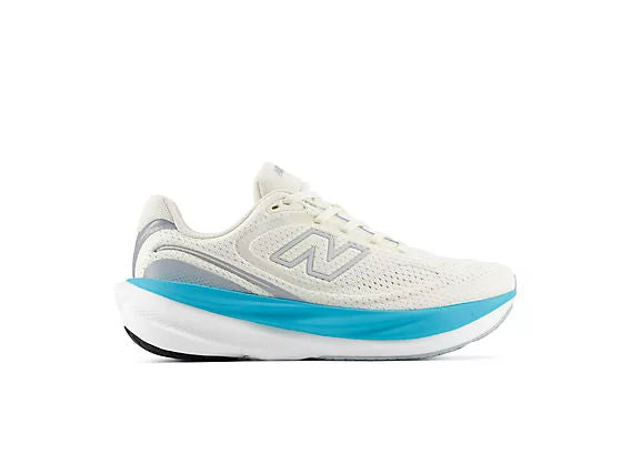 Women's 1080v15 Running Shoes