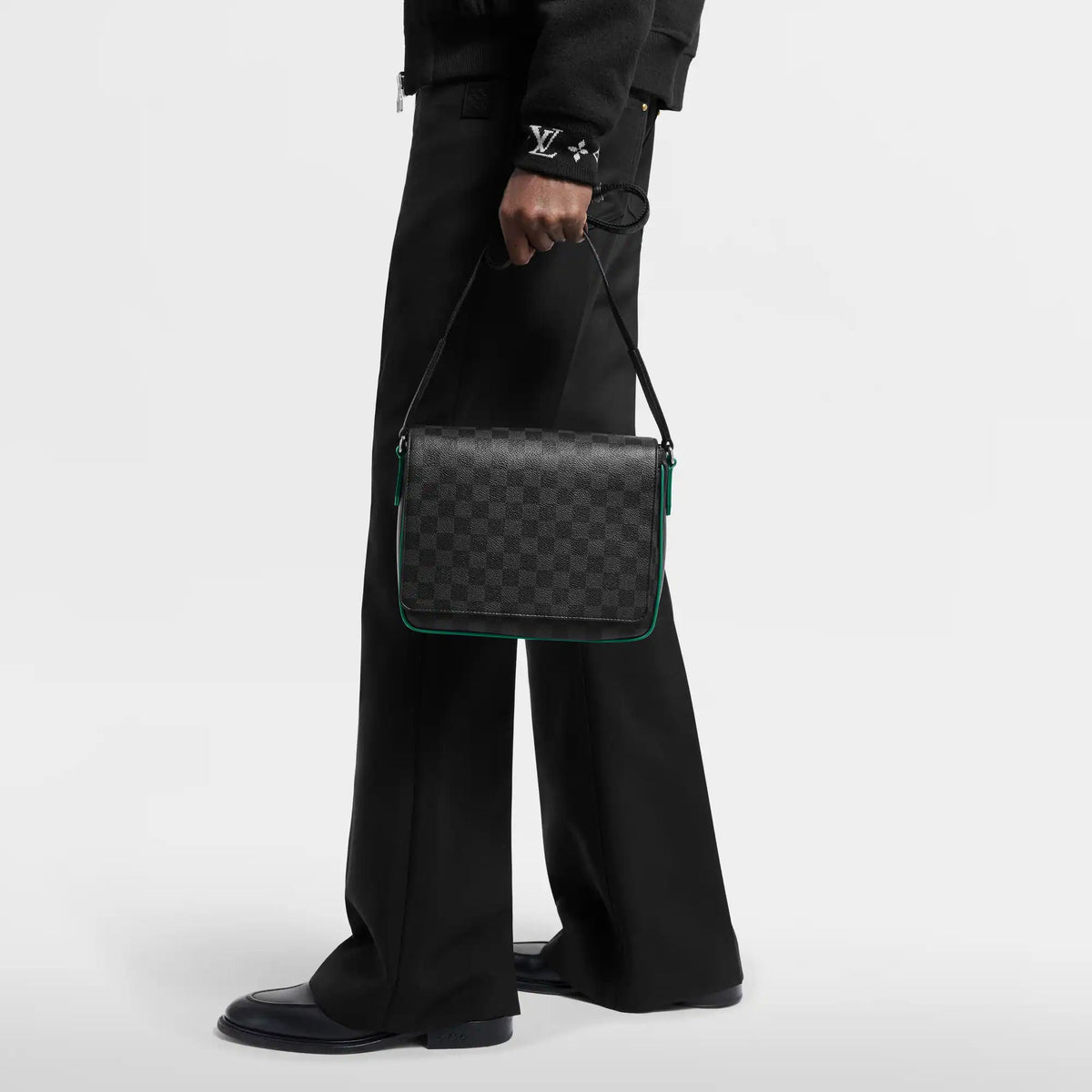 Men's District Messenger Borneo Green