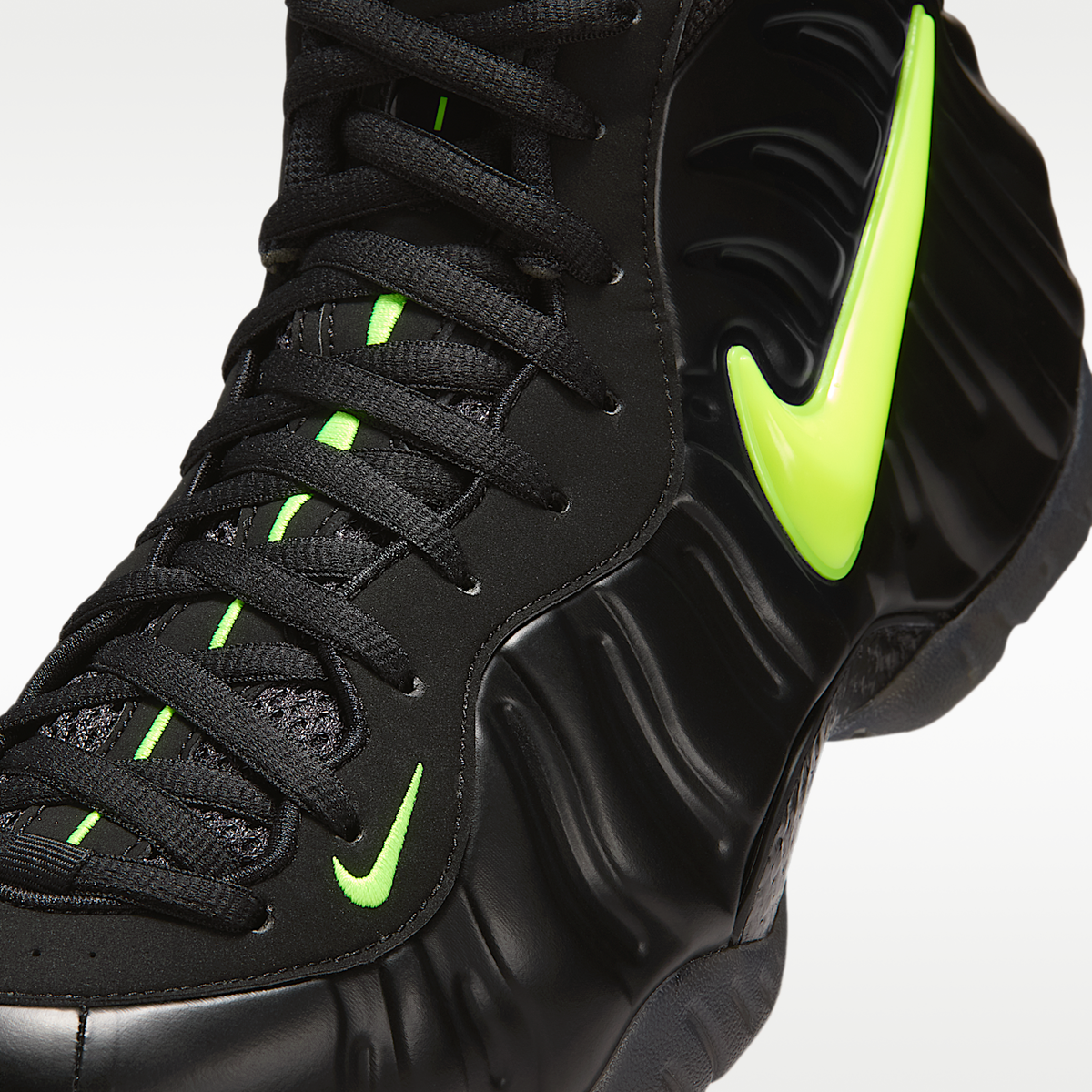 Nike Air Foamposite Pro Men's Shoes HF0794-002