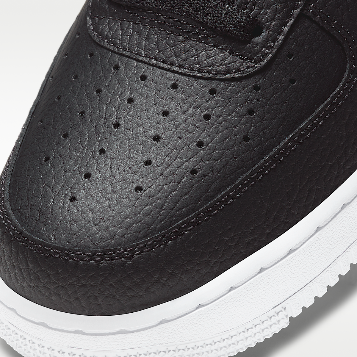 Air Force 1 '07 Sneakers