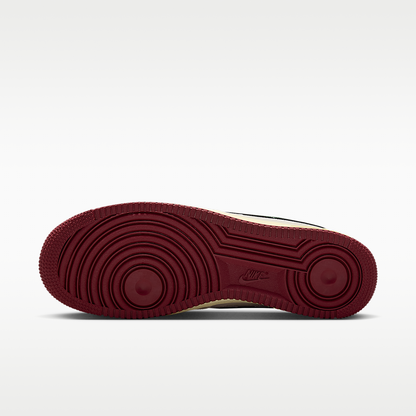 Air Force 1 '07 LV8 Shoes