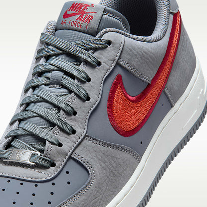 Air Force 1 '07 LV8 Sneakers