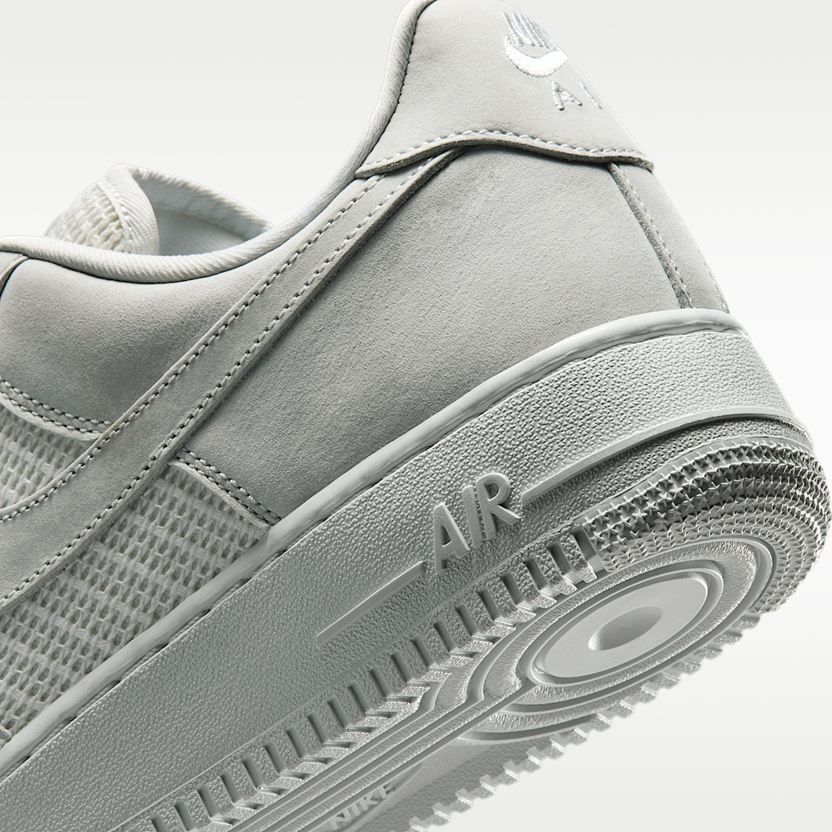Air Force 1 '07 LV8 Shoes