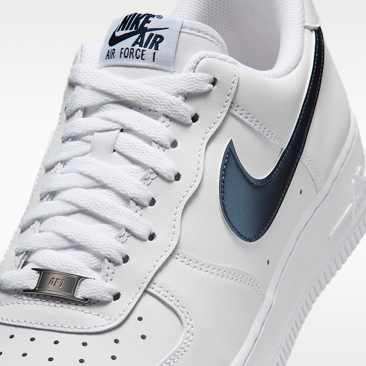 Air Force 1 '07 LV8 "USA" Shoes