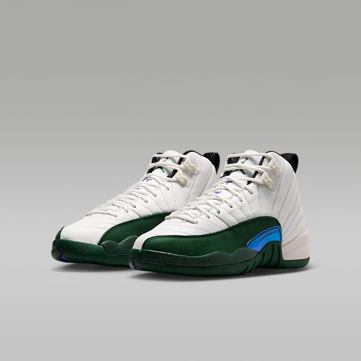 Jordan Air 12 Retro Big Kids' Shoes 153265-103