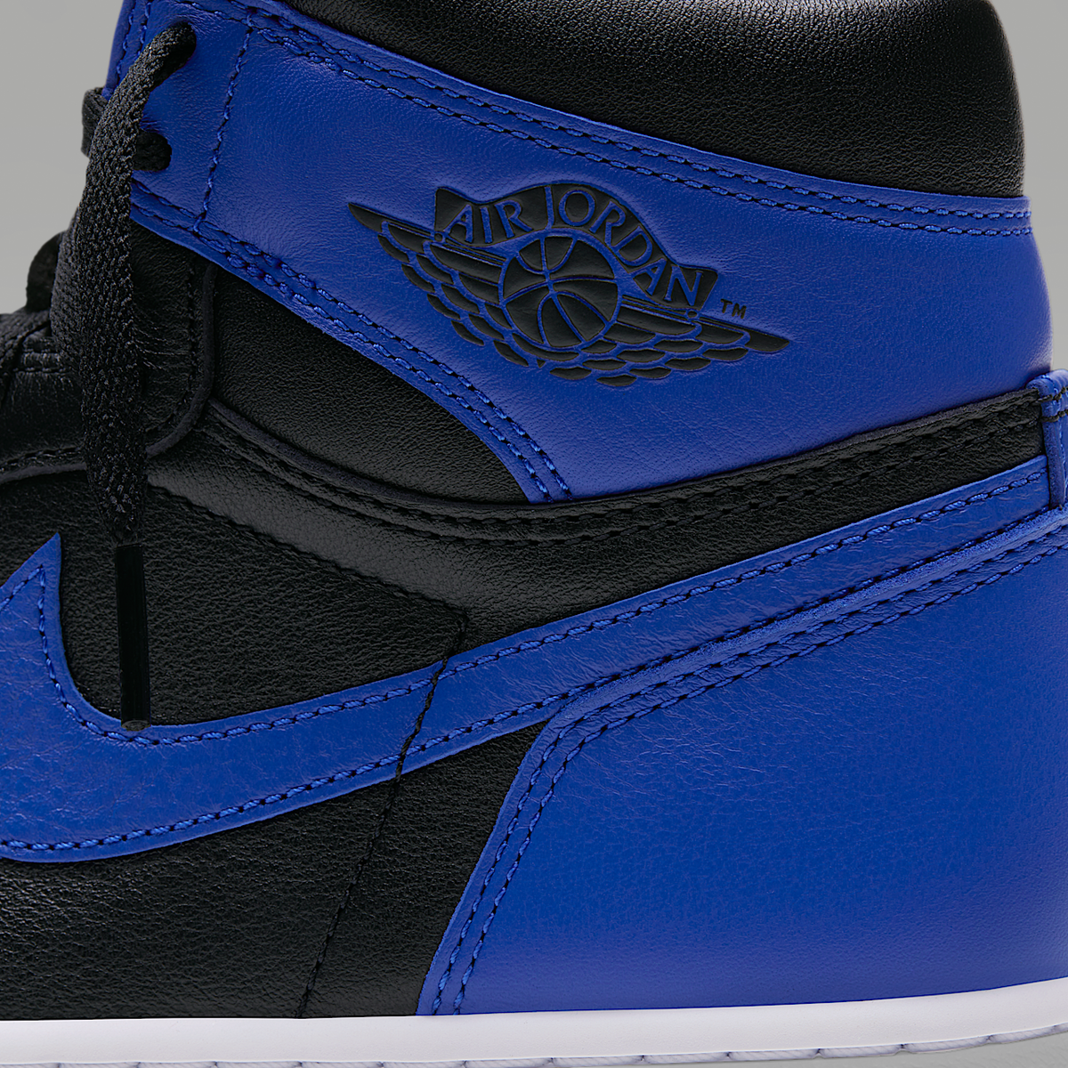 Air Jordan 1 High OG Men's Shoes IQ5495-005