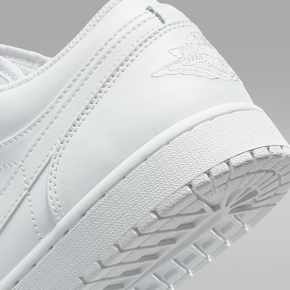 Air Jordan 1 Low Sneakers