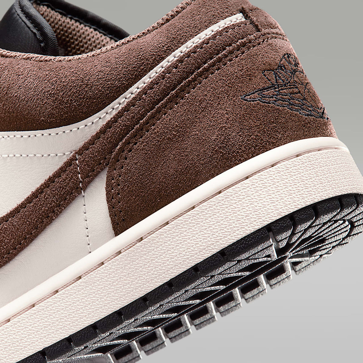 Air 1 Low Sneakers