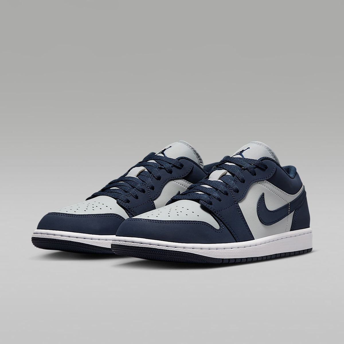 Air Jordan 1 Low Sneakers