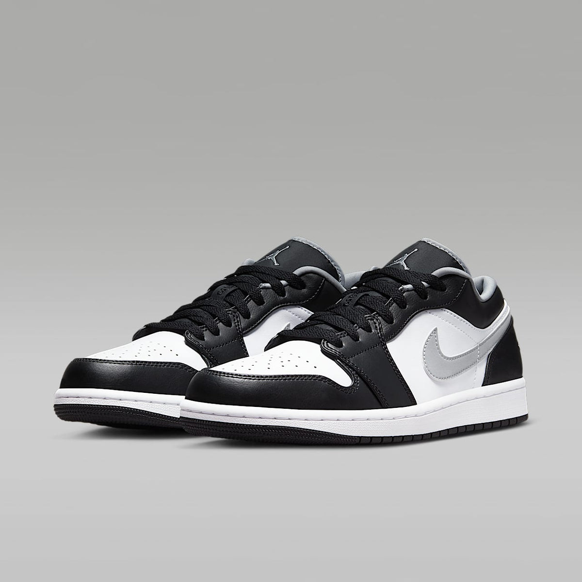Air Jordan 1 Low Sneakers