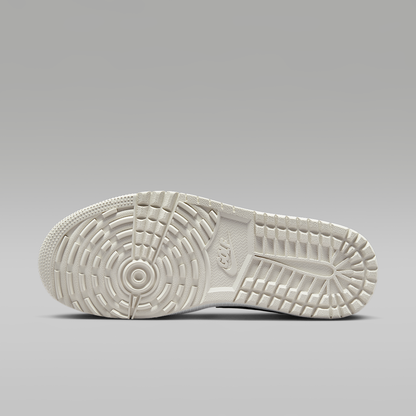 Air Jordan 1 Low G Golf Sneakers
