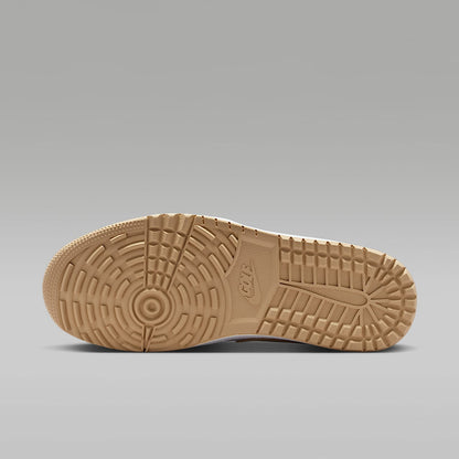 Air Jordan 1 Low G Golf Sneakers