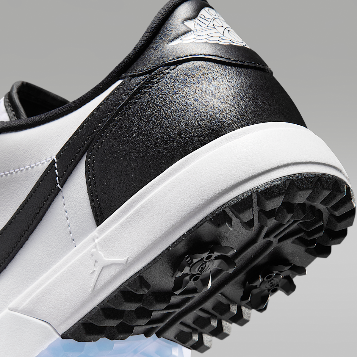 1 Low G Spiked Golf Sneakers