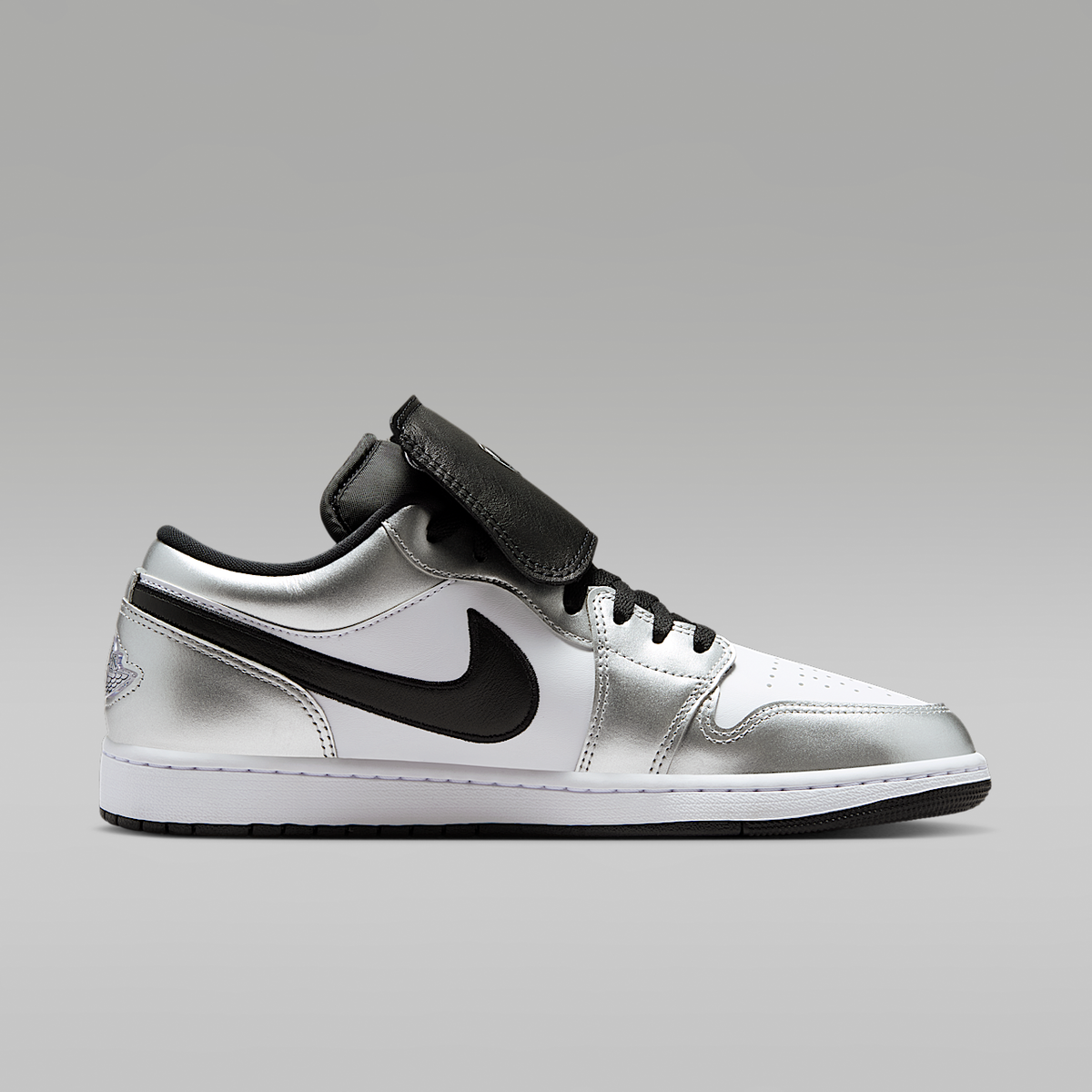 Air 1 Low SE Sneakers