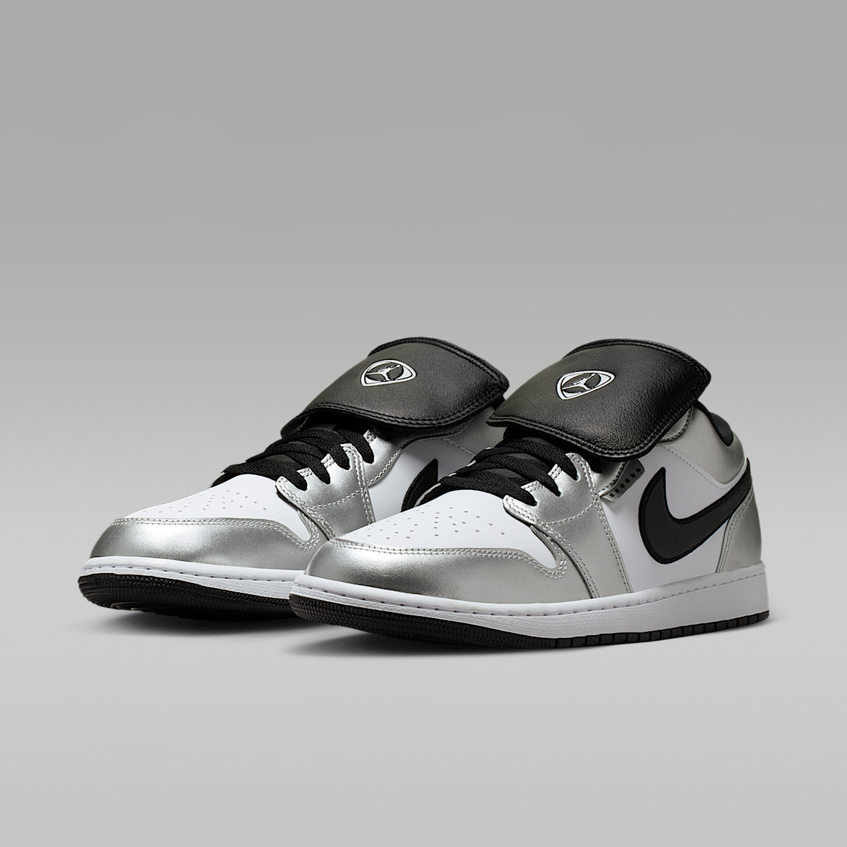 Air 1 Low SE Sneakers