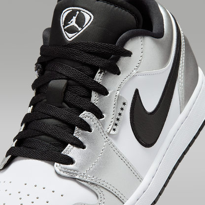 Air 1 Low SE Sneakers