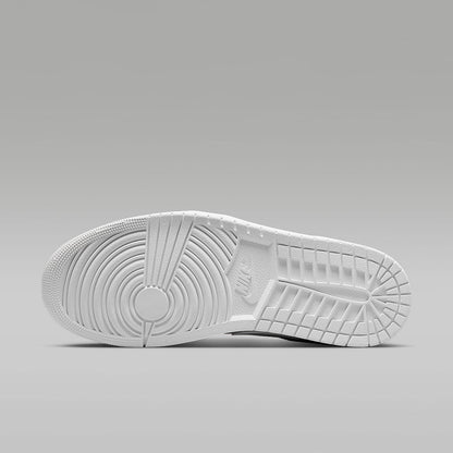 Air Jordan 1 Low Sneakers