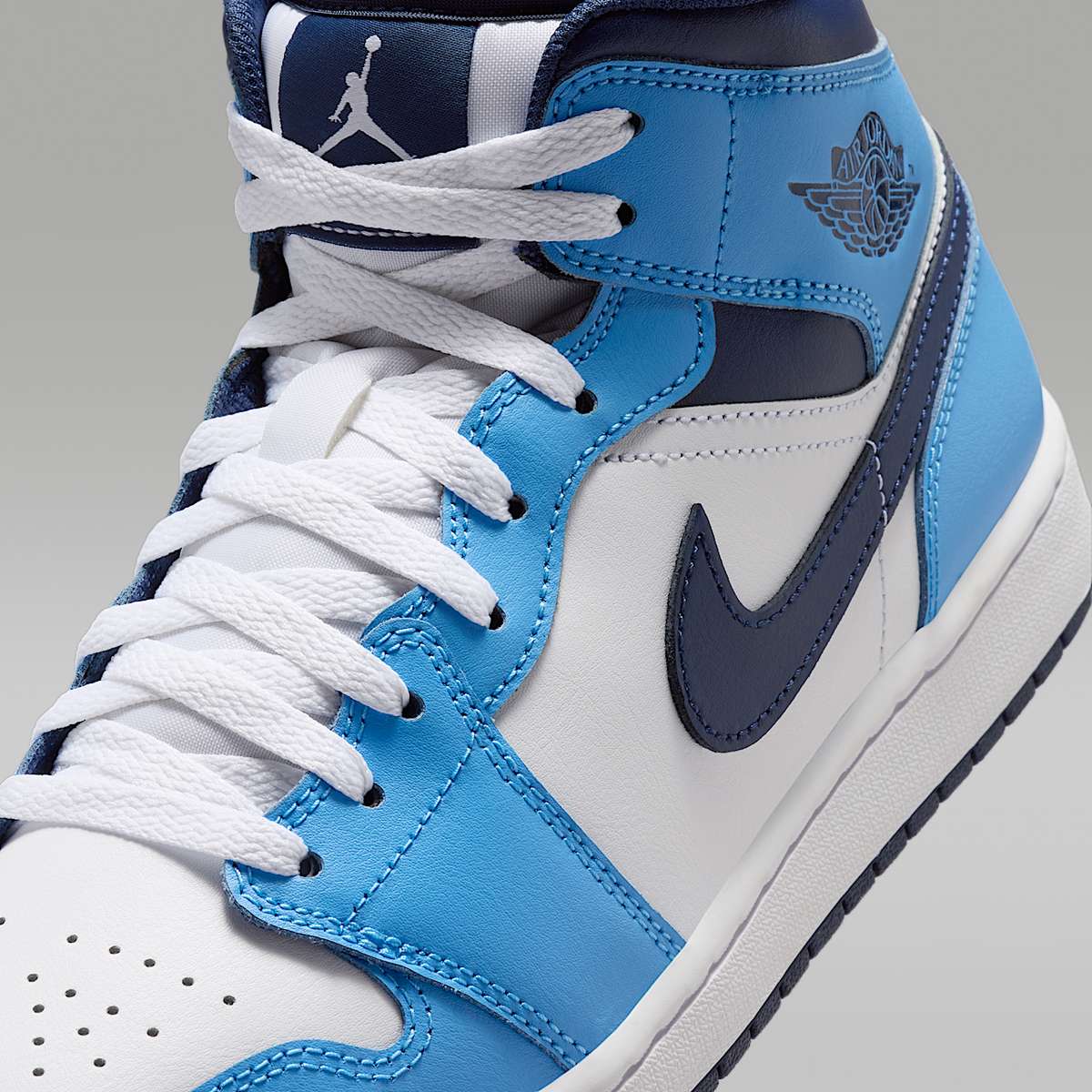 Air 1 Mid Shoes