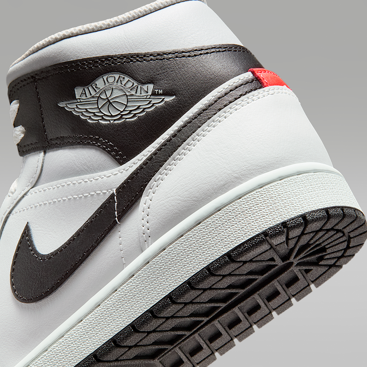 Air 1 Mid Shoes