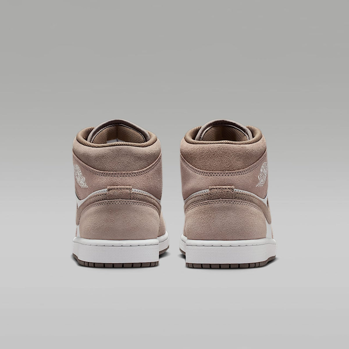 Air 1 Mid Shoes
