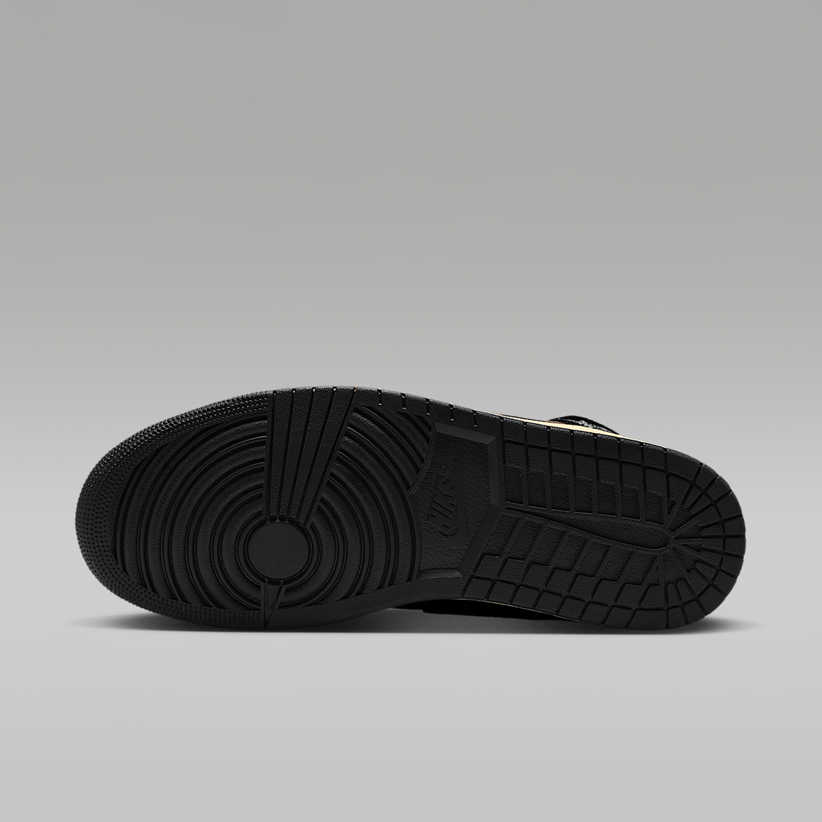 Air 1 Mid SE Shoes
