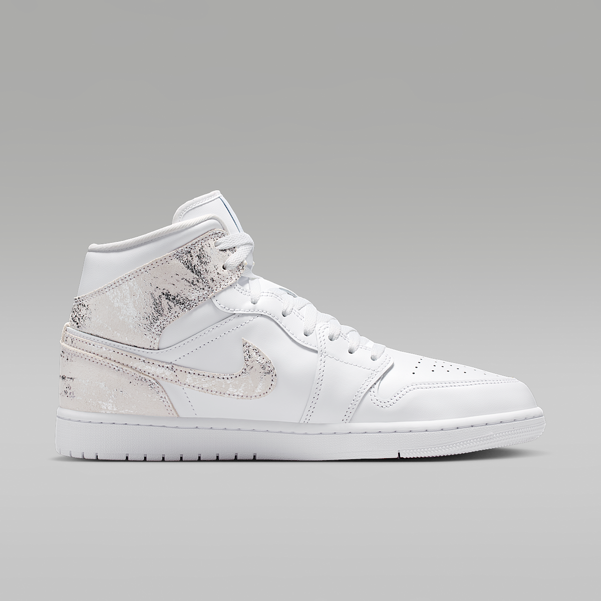 Air 1 Mid SE Shoes