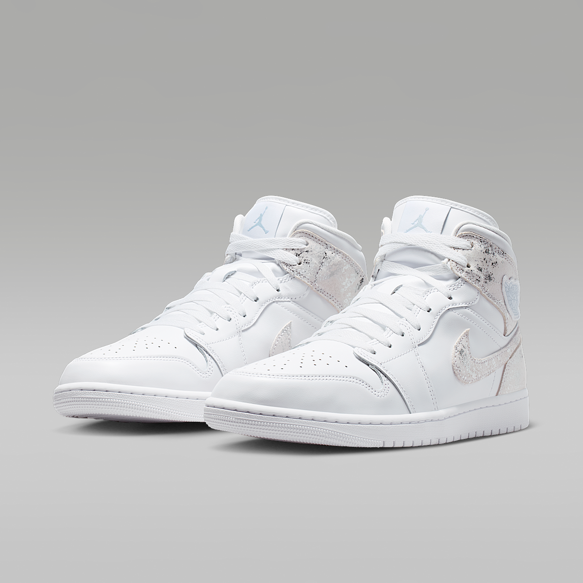 Air 1 Mid SE Shoes