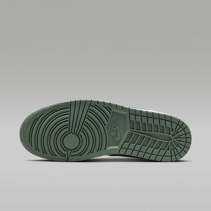 Air 1 Mid Sneakers
