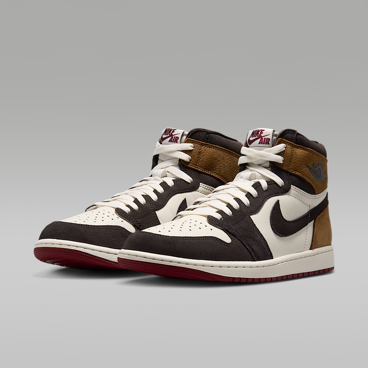 Air Jordan 1 Retro High OG "Love Letter" Sneakers