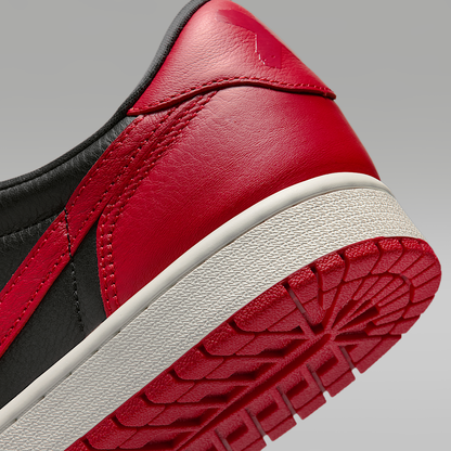 Air 1 Retro Low OG "Banned" Shoes