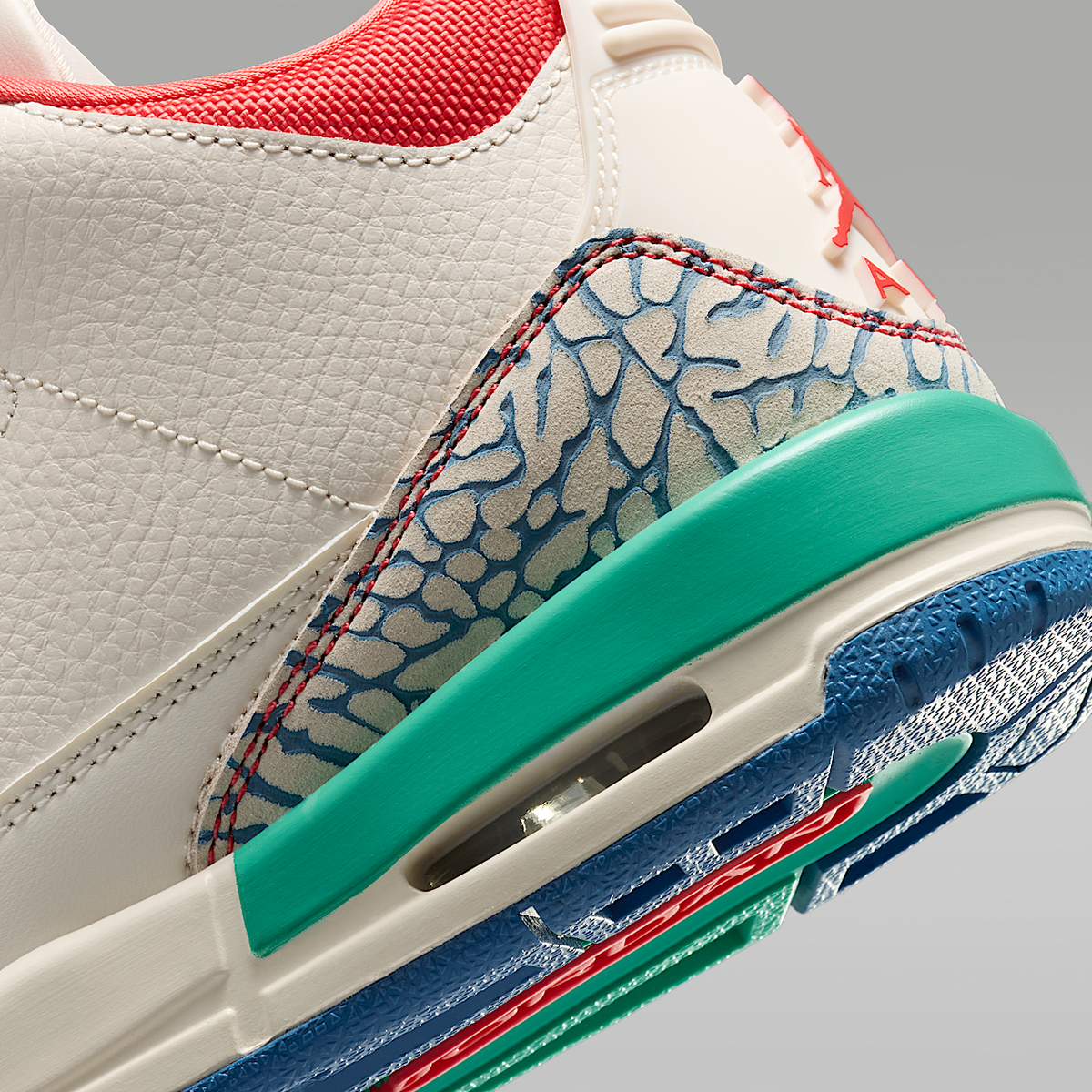 Jordan Air 3 Retro Play Your Way Big Kids' Shoes IO2076-100