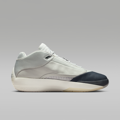 40 "Wolf Grey" Basketball Sneakers - Responsive Cushioning And Enhanced Traction