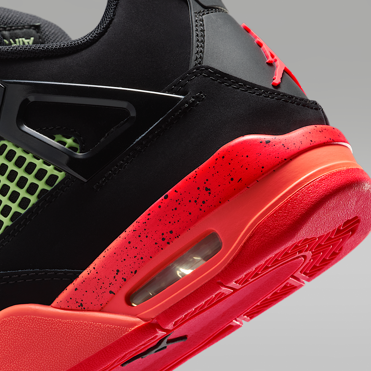 Jordan Air 4 Retro Big Kids' Shoes II1271-001