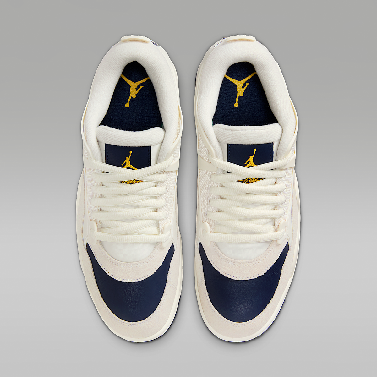 Air 4 RM Shoes