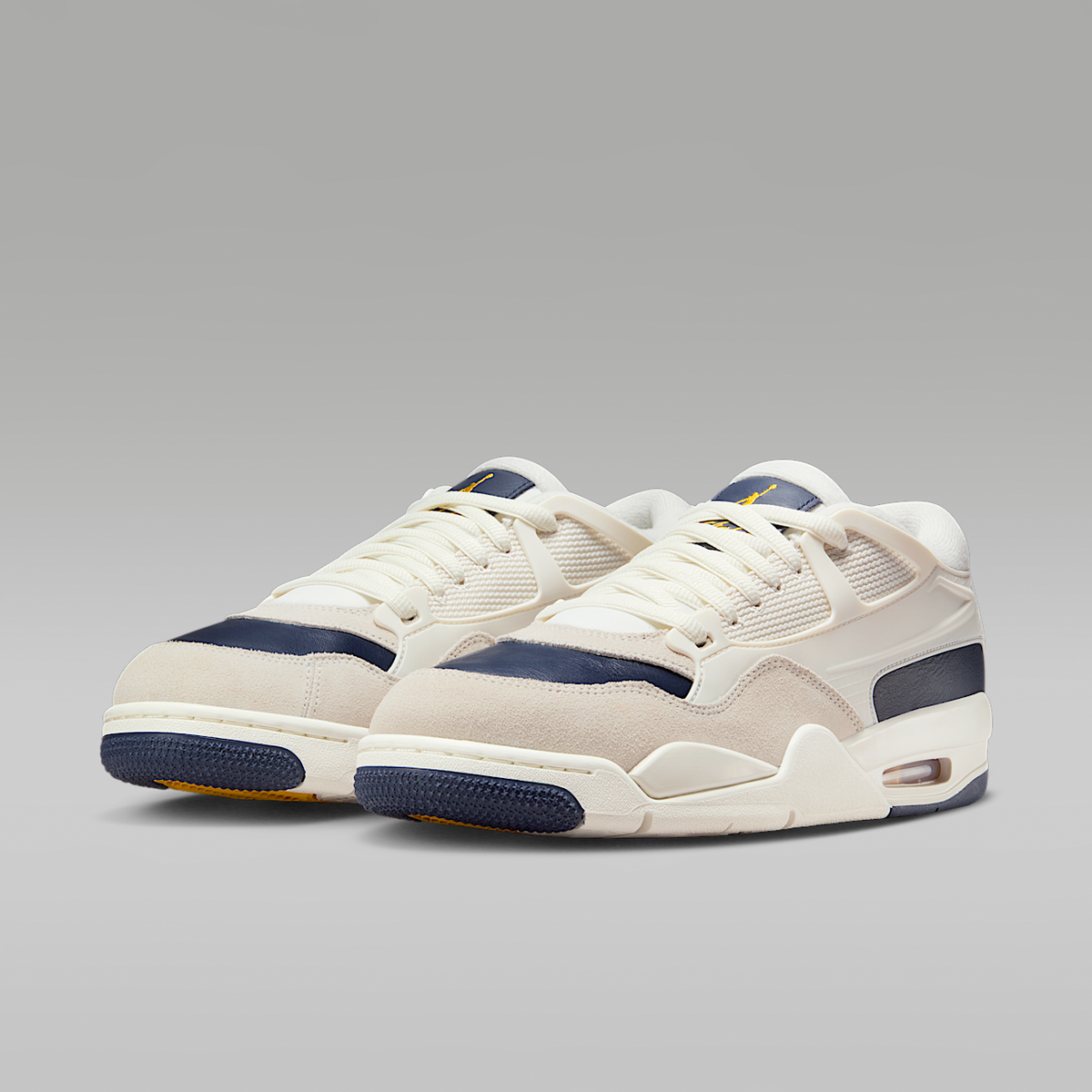 Air 4 RM Shoes