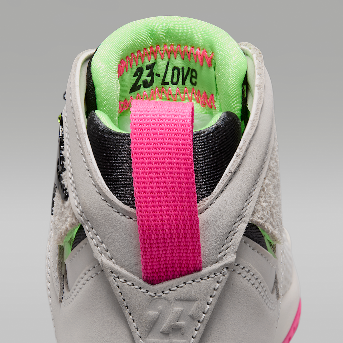 Jordan Air 7 Retro Tennis Day Big Kids' Shoes IV6509-030