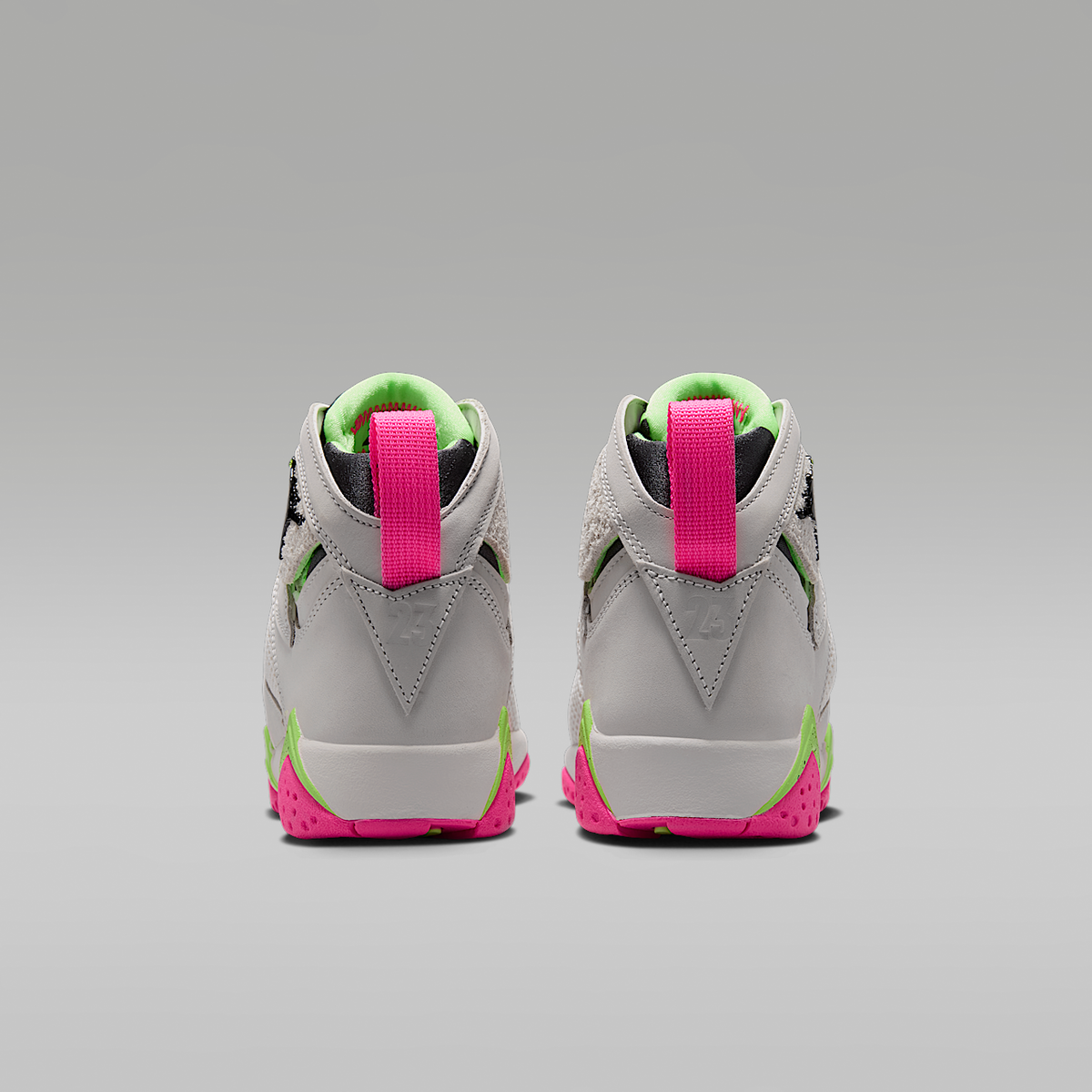 Jordan Air 7 Retro Tennis Day Big Kids' Shoes IV6509-030