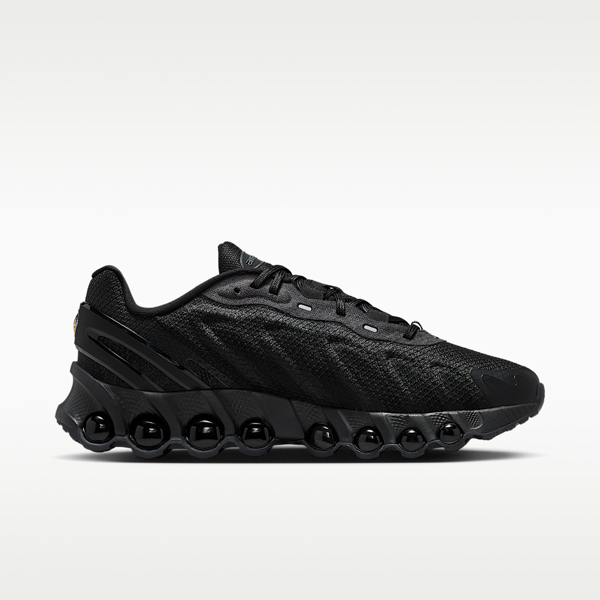 Nike Air Max Dn8 Men's Shoes IO7846-001