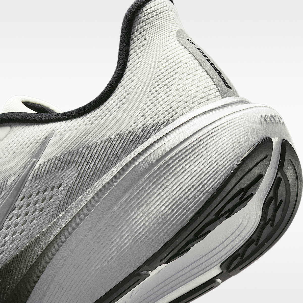 Pegasus 42 Men's Road Running Sneakers