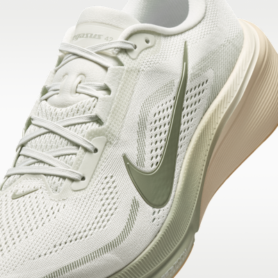 Pegasus 42 Men's Road Running Sneakers