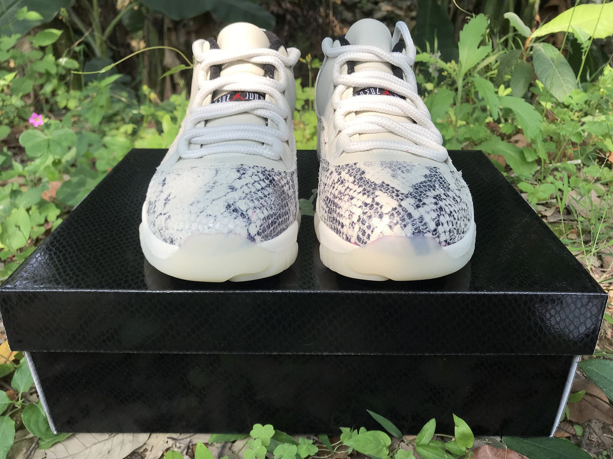Air Jordan 11 Low Custom XI Light Bone University AJ11 Classic